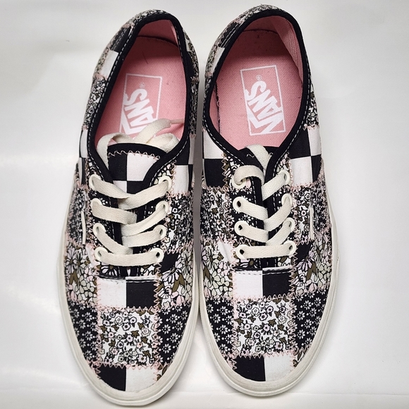 Vans Authentic Women Size Black White Checkered Skateboarding women 7.5, men 6 - Picture 9 of 11